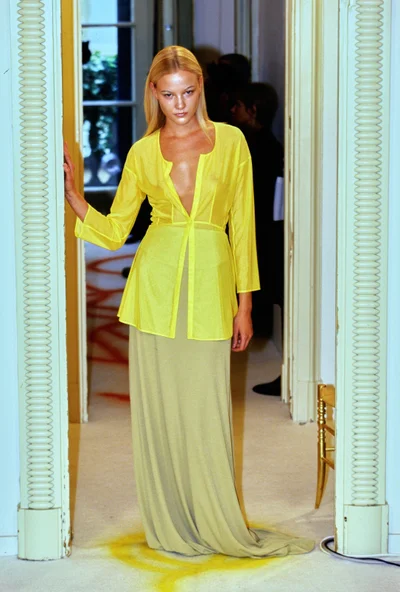 Look 15